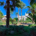 Nayah Stays, Ancient Sands Luxurious Pool Terrace Apartment