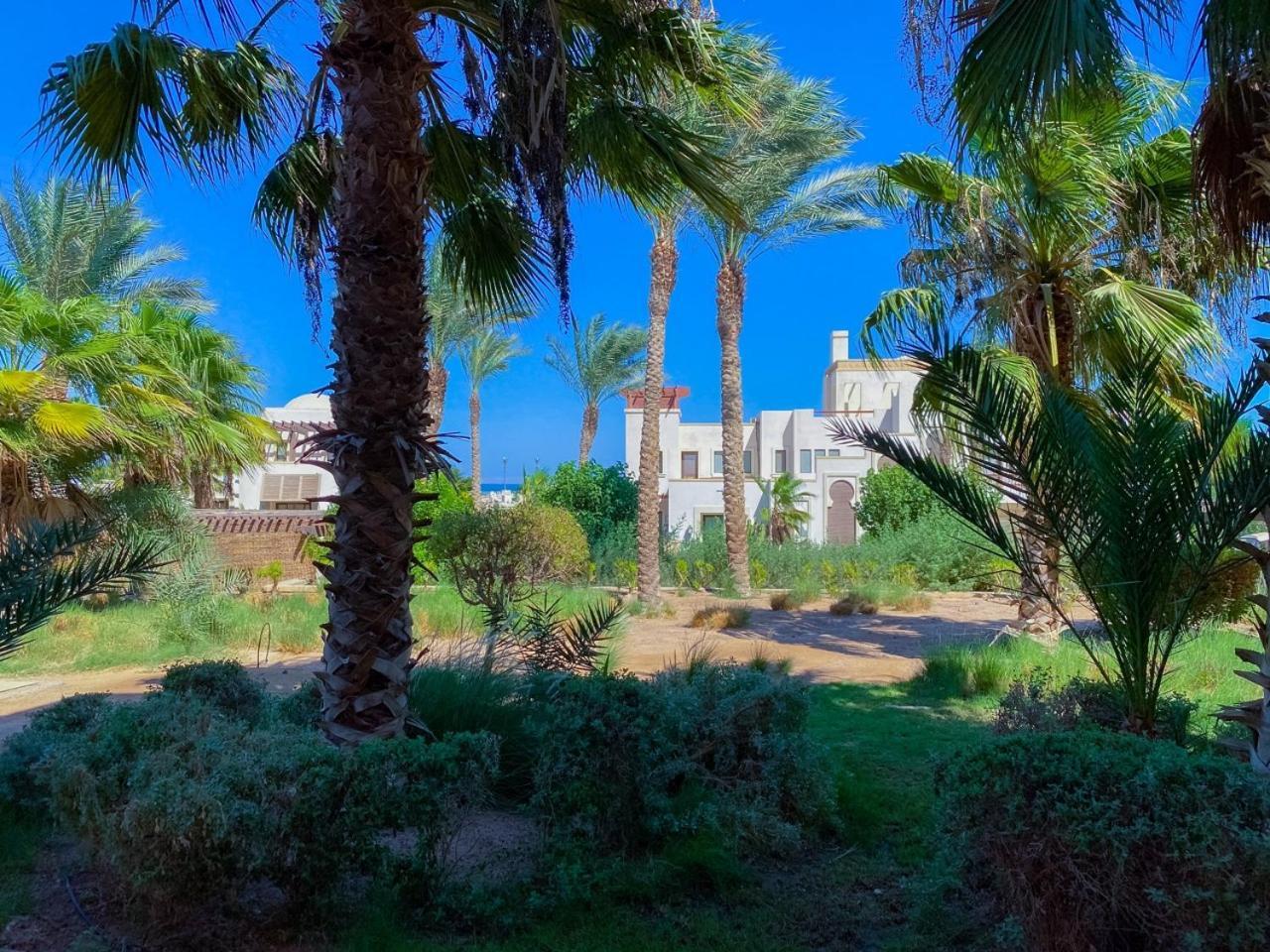 Nayah Stays, Ancient Sands Luxurious Pool Terrace * Hurghada
