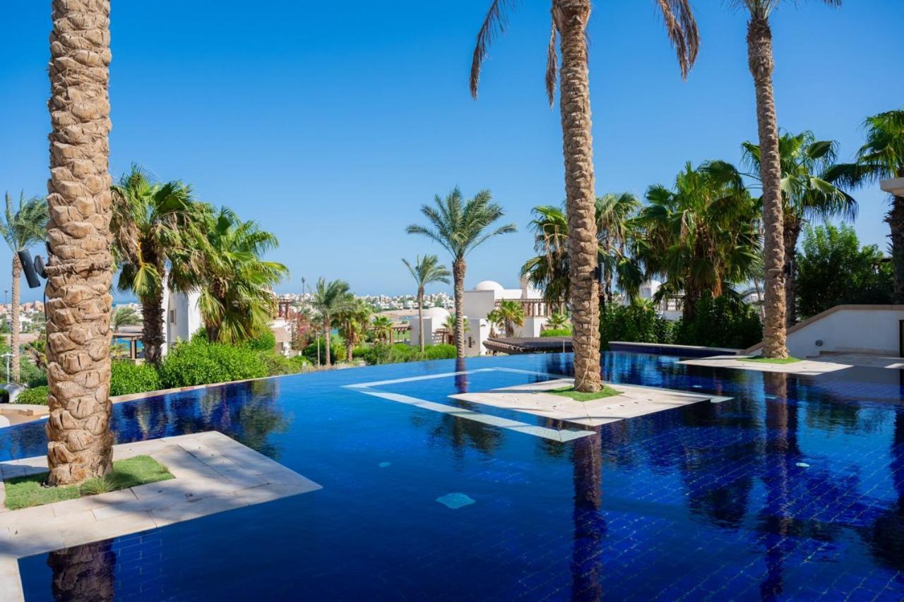 Frühstückspension Nayah Stays, Ancient Sands Luxurious Pool Terrace